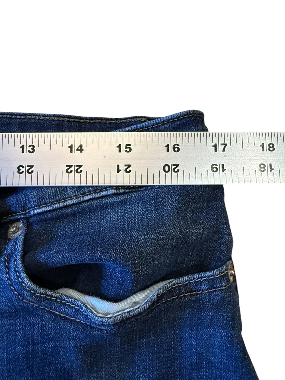Lucky Brand Womens 12/31 Blue Denim Jean Bermuda Shorts - Picture 5 of 9
